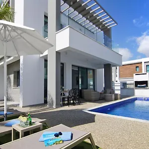 Mey Villa