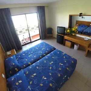 Otel Mimosa, Protaras